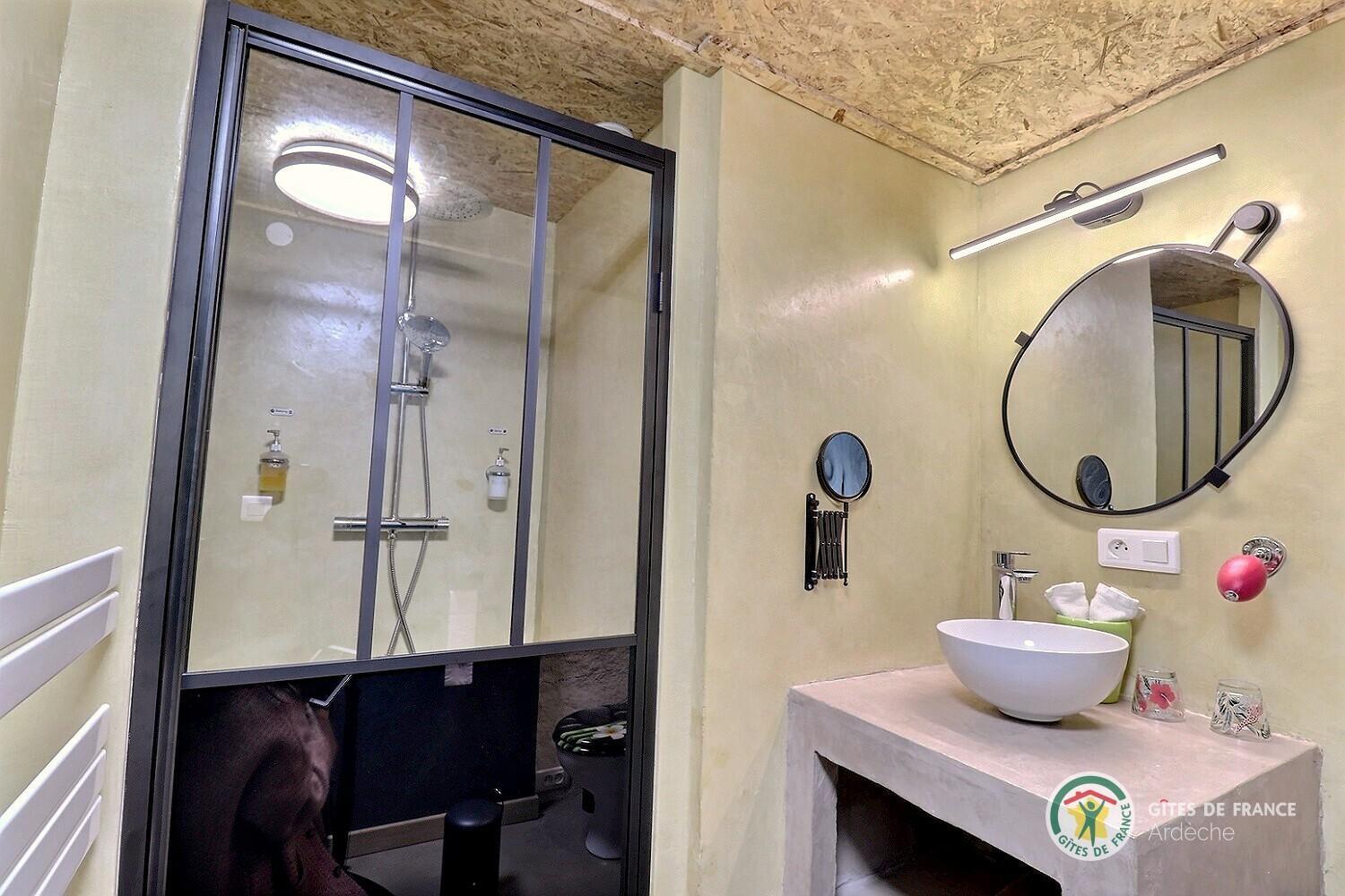 Le Cocon Du Vivarais Rochepaule Habitación foto