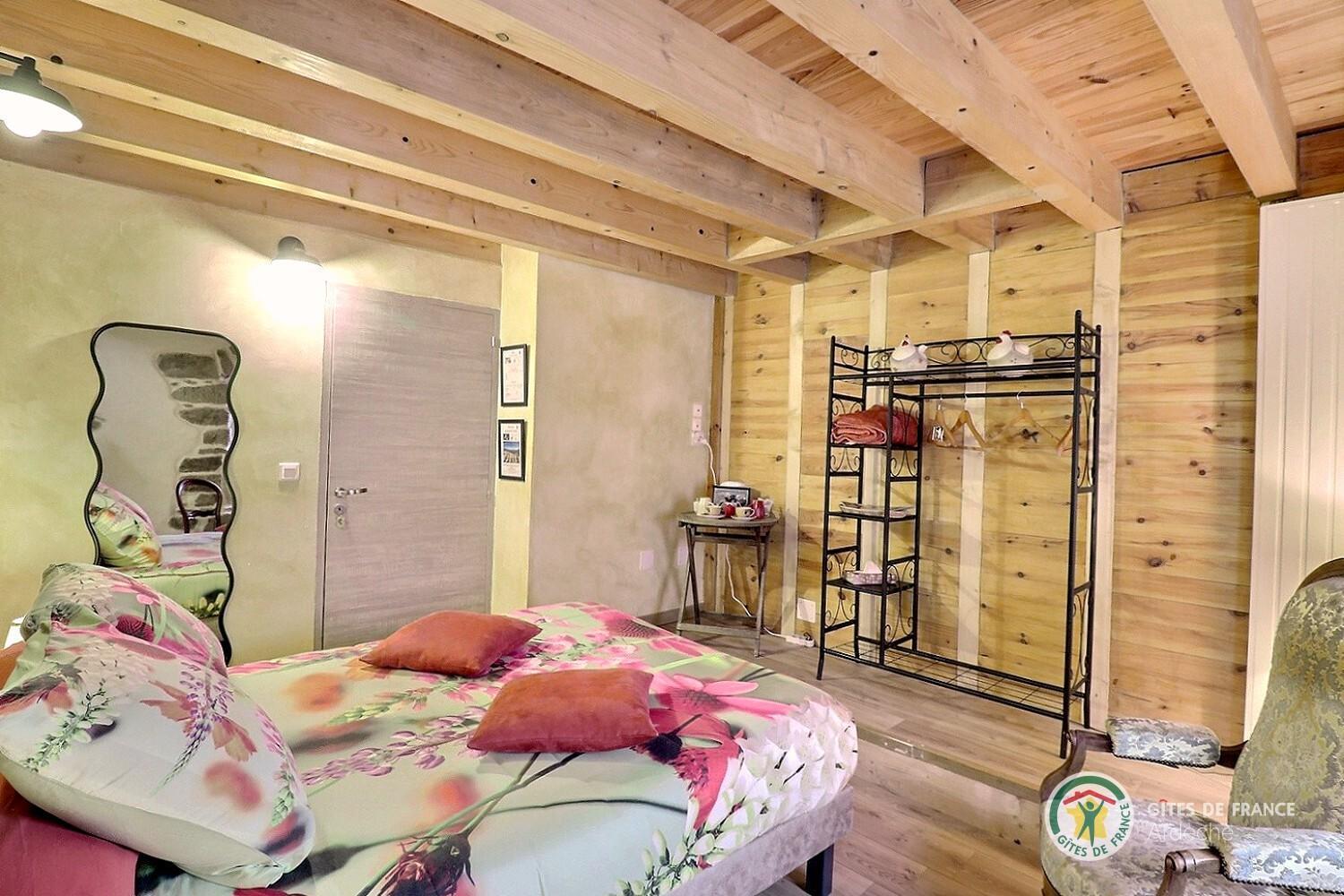 Le Cocon Du Vivarais Rochepaule Habitación foto