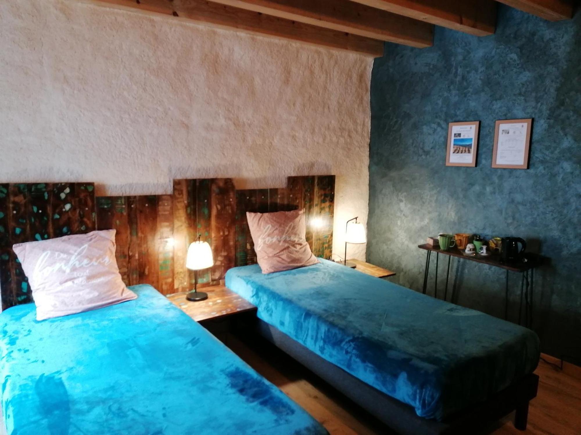 Le Cocon Du Vivarais Rochepaule Habitación foto